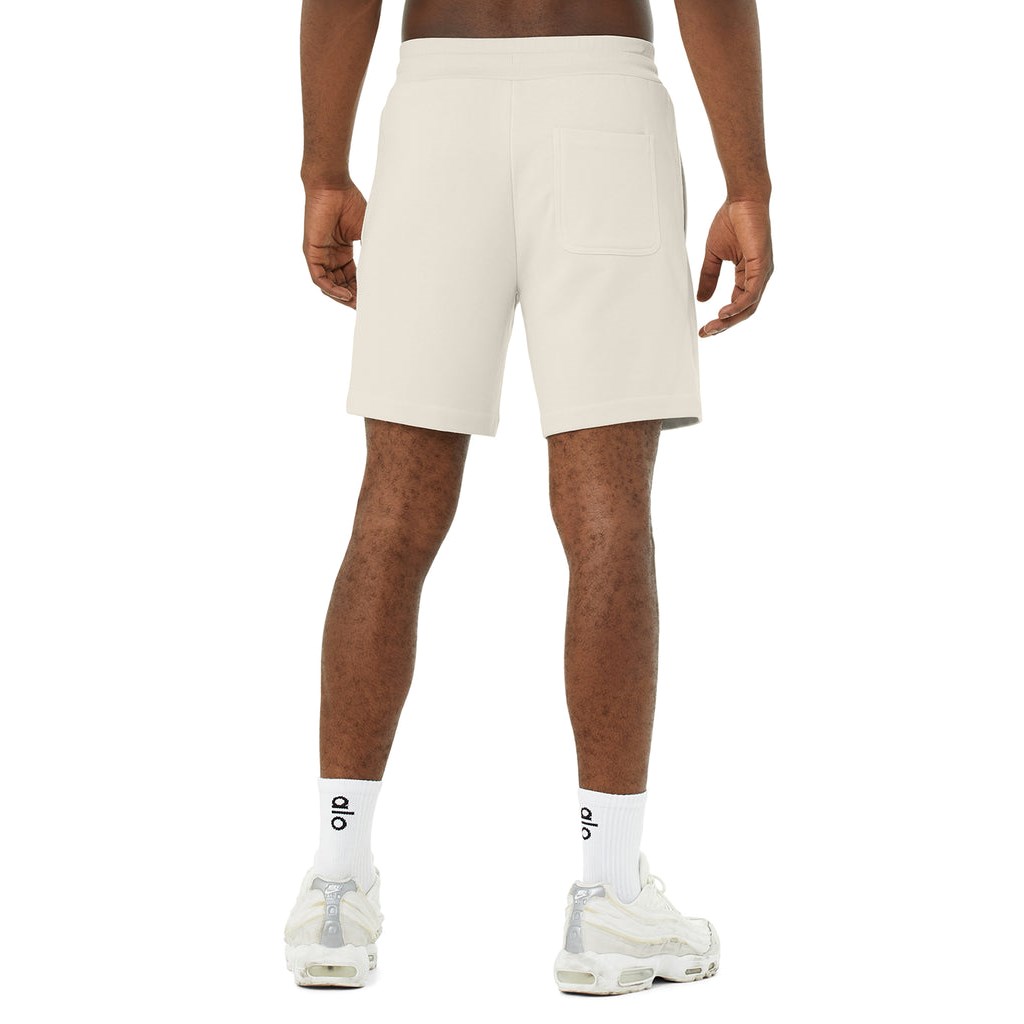 Bermudas Alo Yoga Chill Hombre Beige | SKIE74519