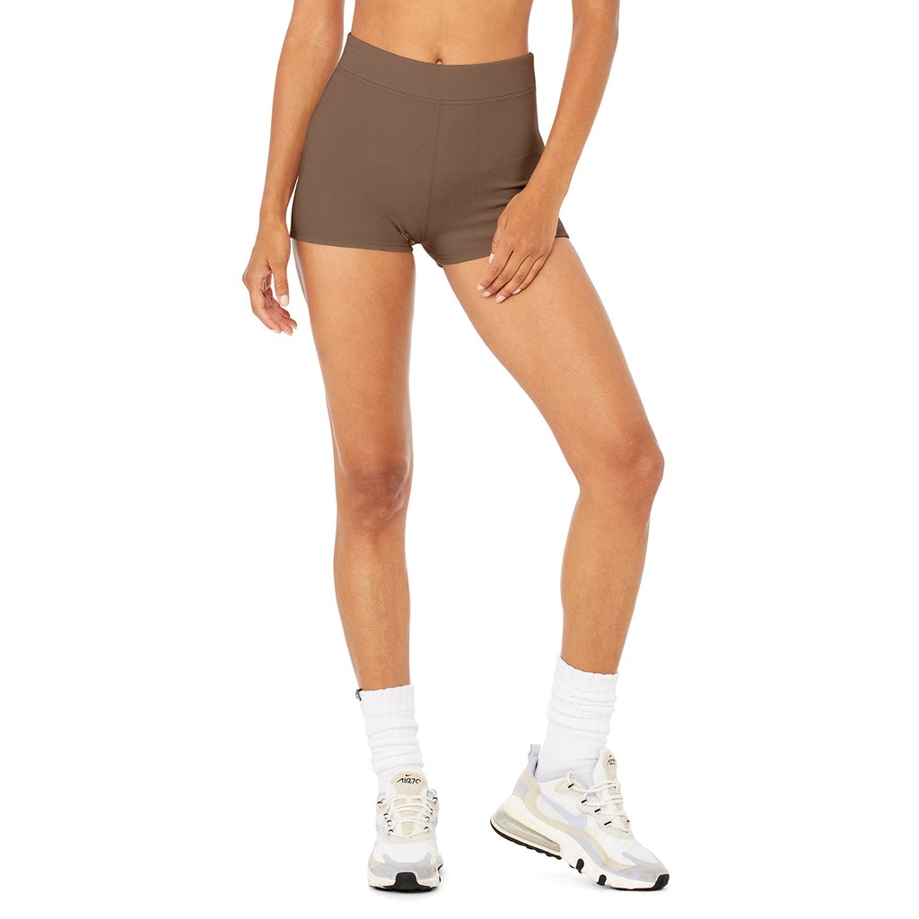 Bermudas Alo Yoga Micro Waffle Pleasant Boyshort Mujer Marrom | EANY06723