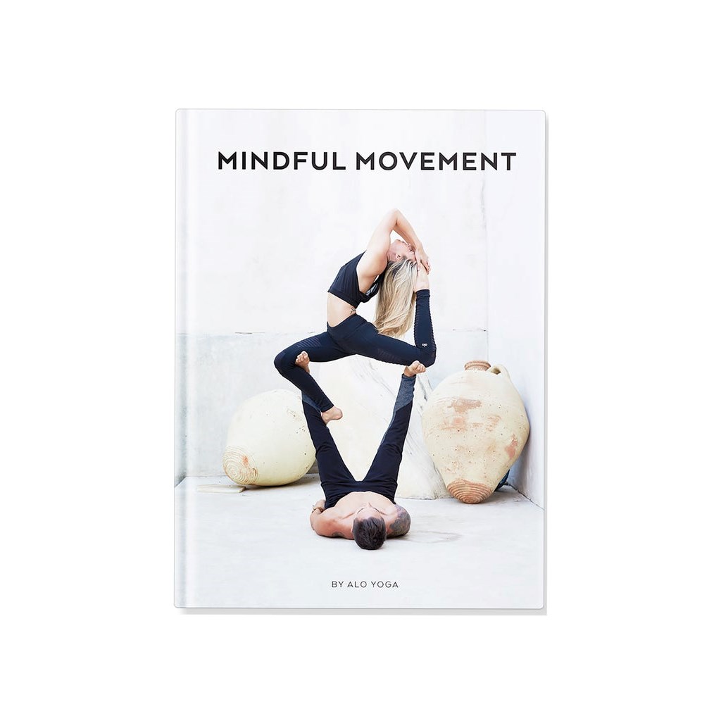 Books Alo Yoga Mindful Movement, a book by Alo Yoga Hombre Negros | HLIF81576