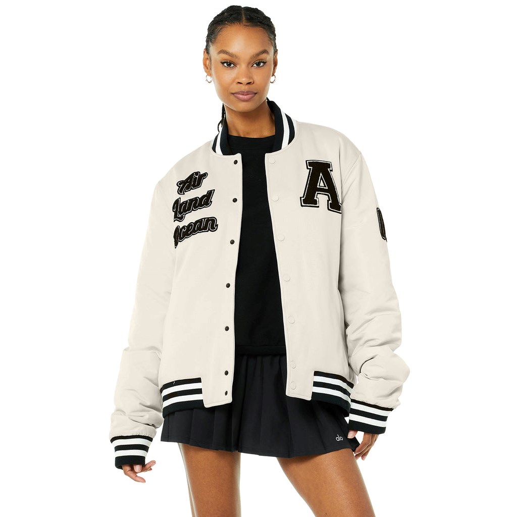 Chaquetas Alo Yoga G.O.A.T Mujer Beige | NFJA01923