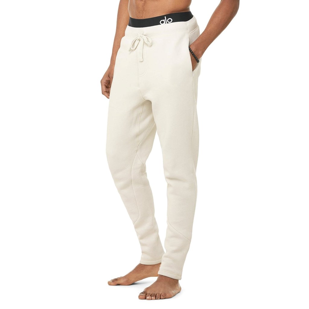 Pantalones Deportivos Alo Yoga The Triumph Hombre Beige | LYCT05274