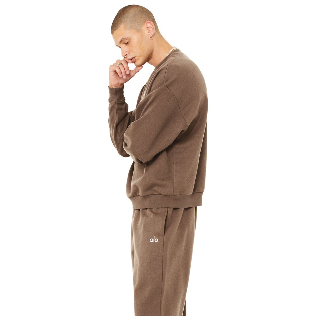 Pullover Alo Yoga Accolade Crew Neck Long Sleeve Hombre Marrom | TXBS53817
