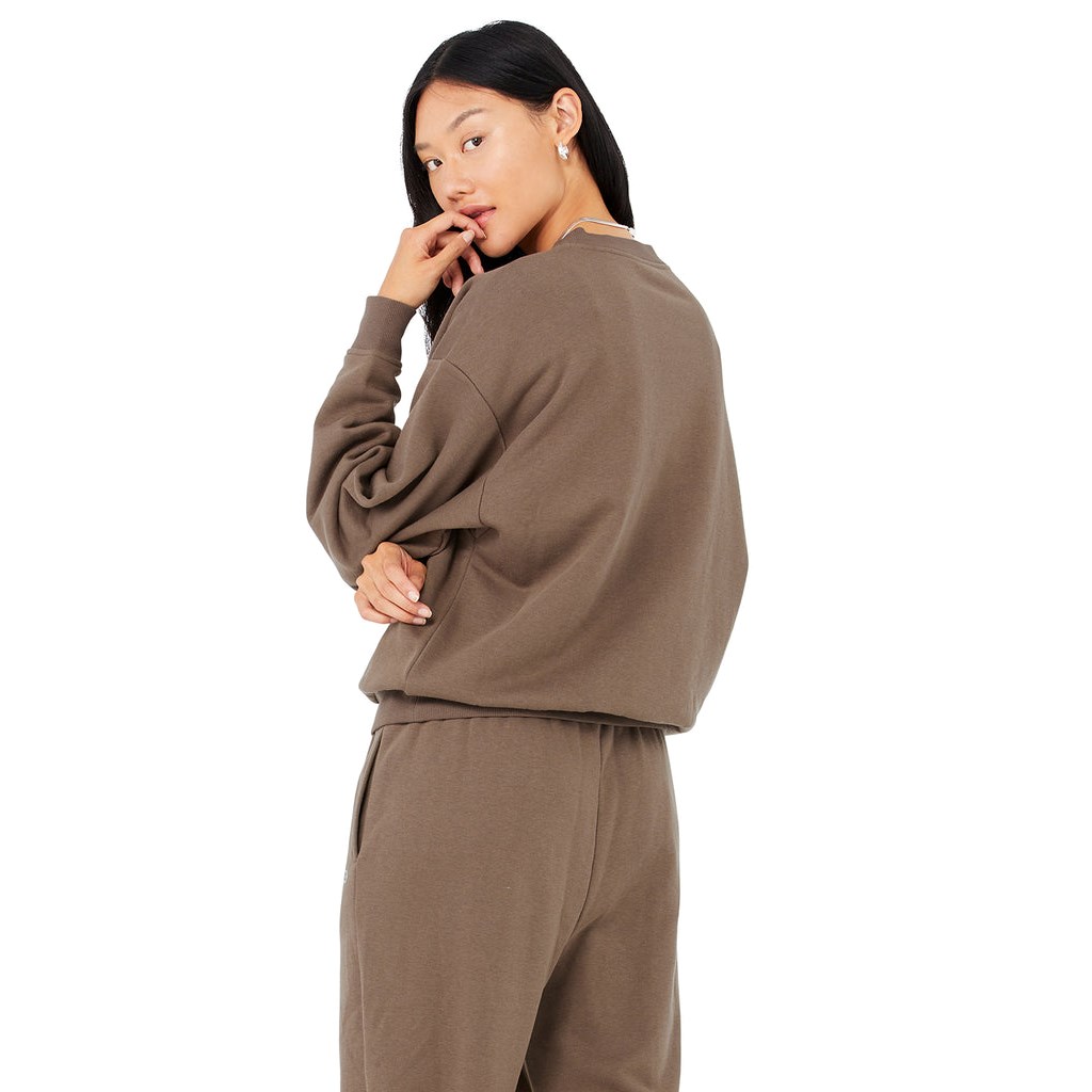 Pullover Alo Yoga Accolade Crew Neck Mujer Marrom | VQZS80371