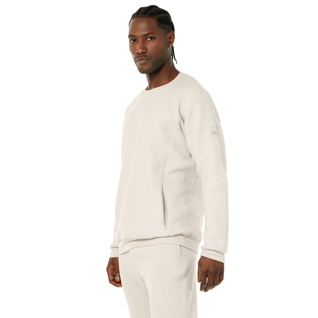 Sweatshirt Alo Yoga Triumph Crew Neck Long Sleeve Hombre Beige | ZTQH87623